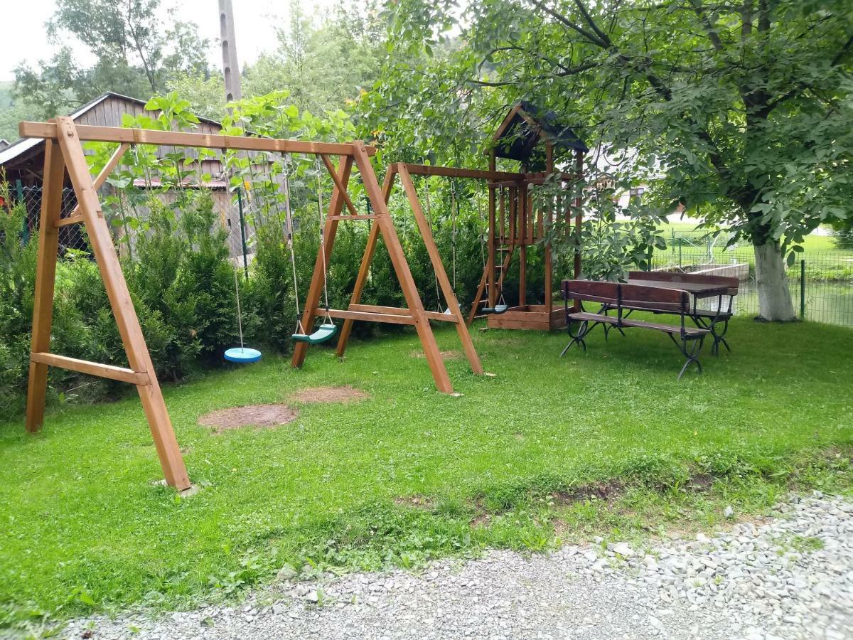 Gazdówka Pod Pstrągiem Vila Korbielów Exterior foto